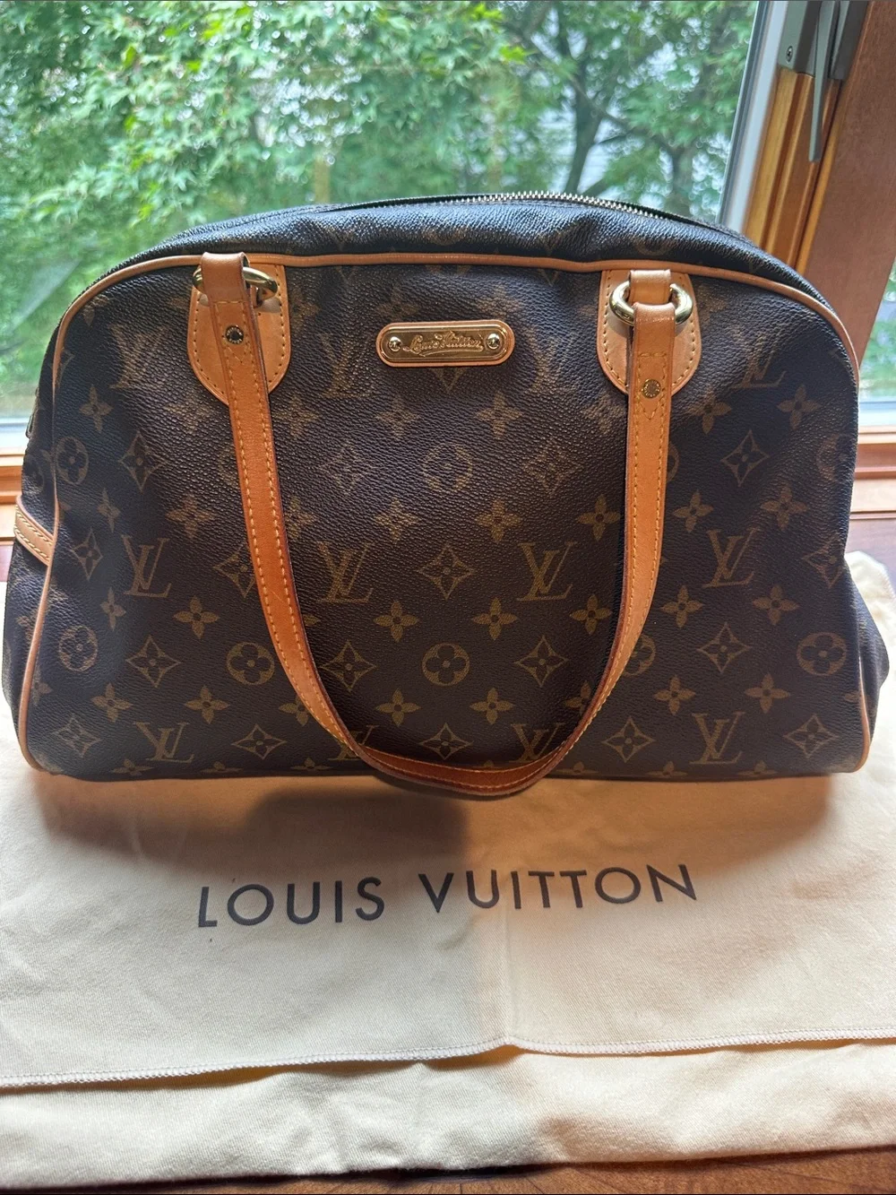 LOUIS VUITTON Montorgueil GM Shoulder Bag Purse Monogram Brown with Lock